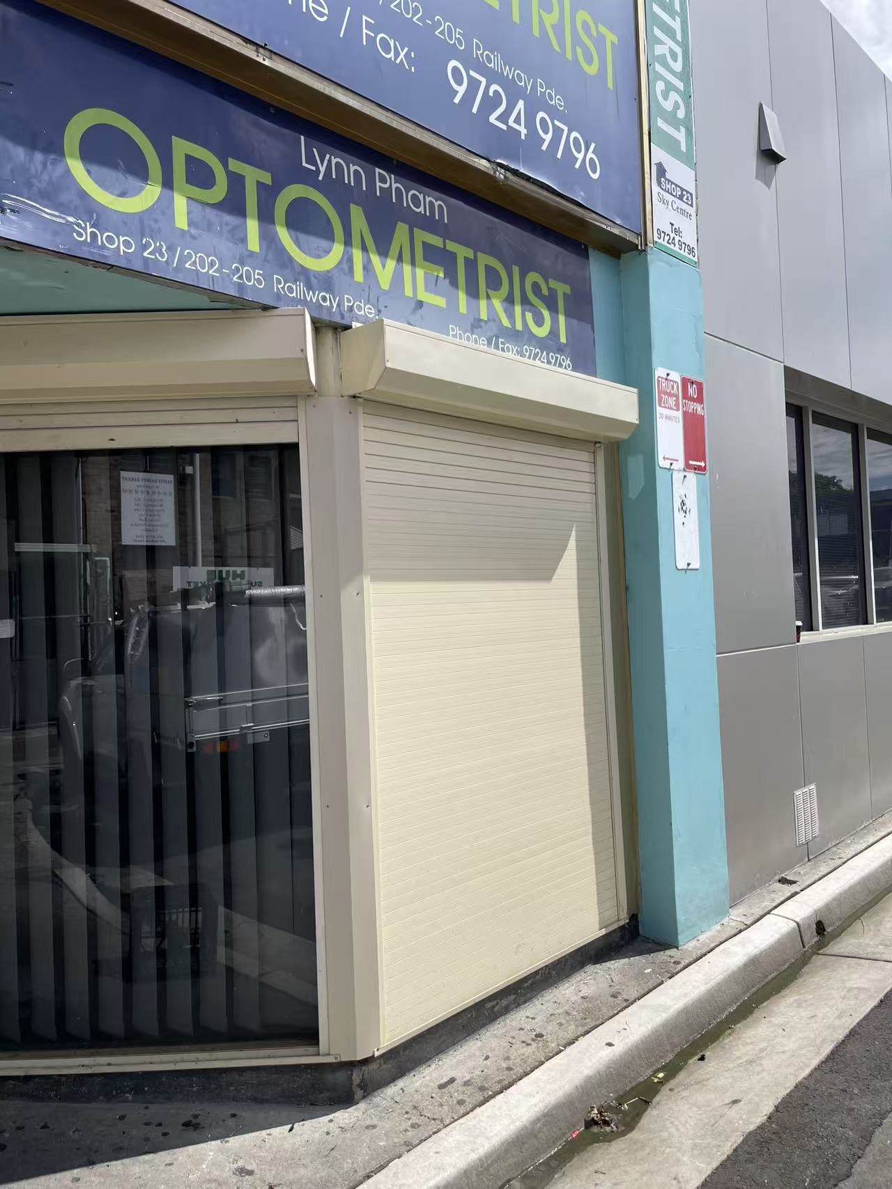 车库门，电动大门，手动，自动，Garage door, electric gate, manual, automatic