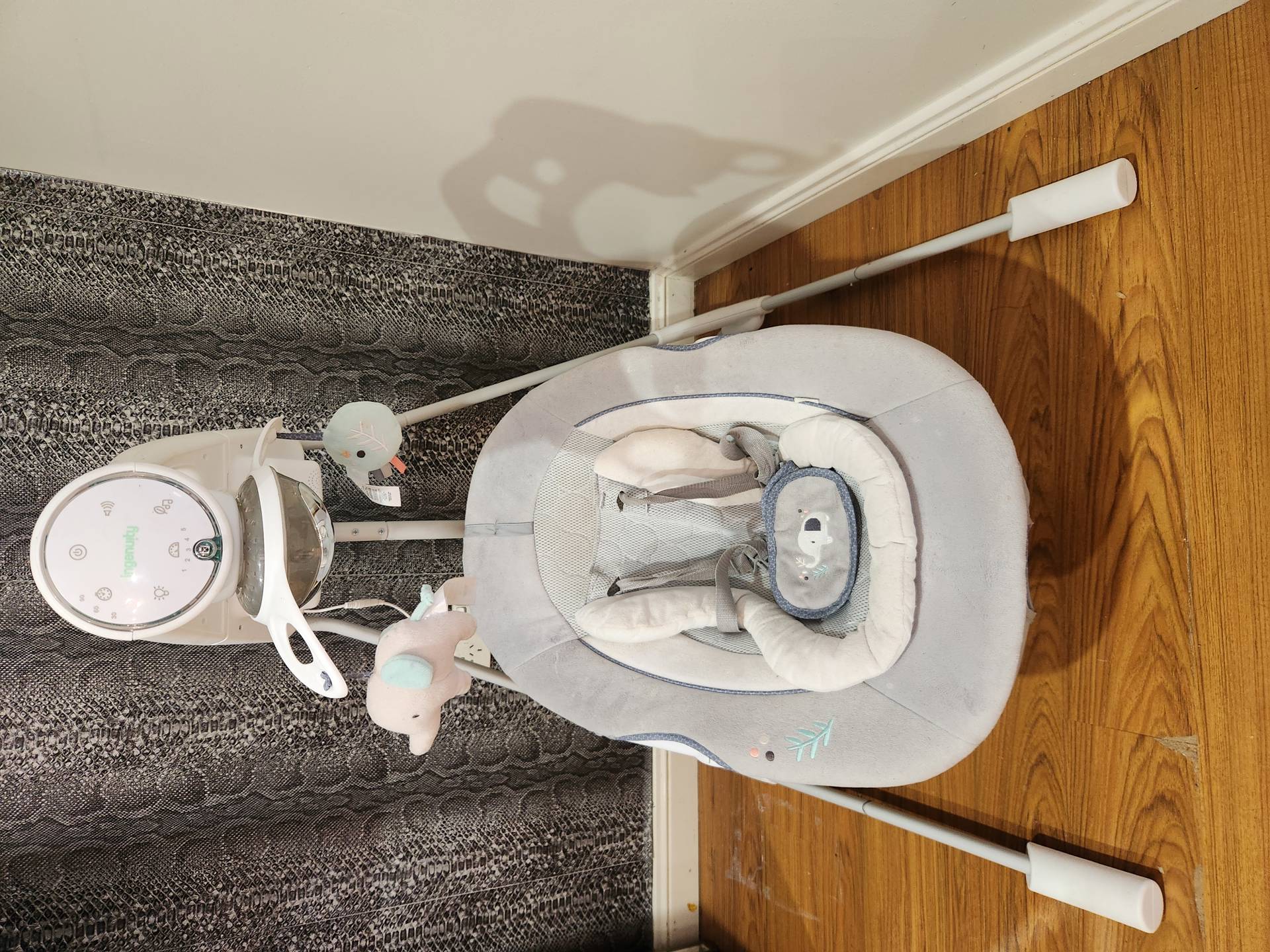 INGENUITY BABY SWING