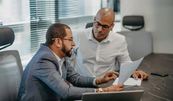 accountant and financial advisor |Financial N legal House