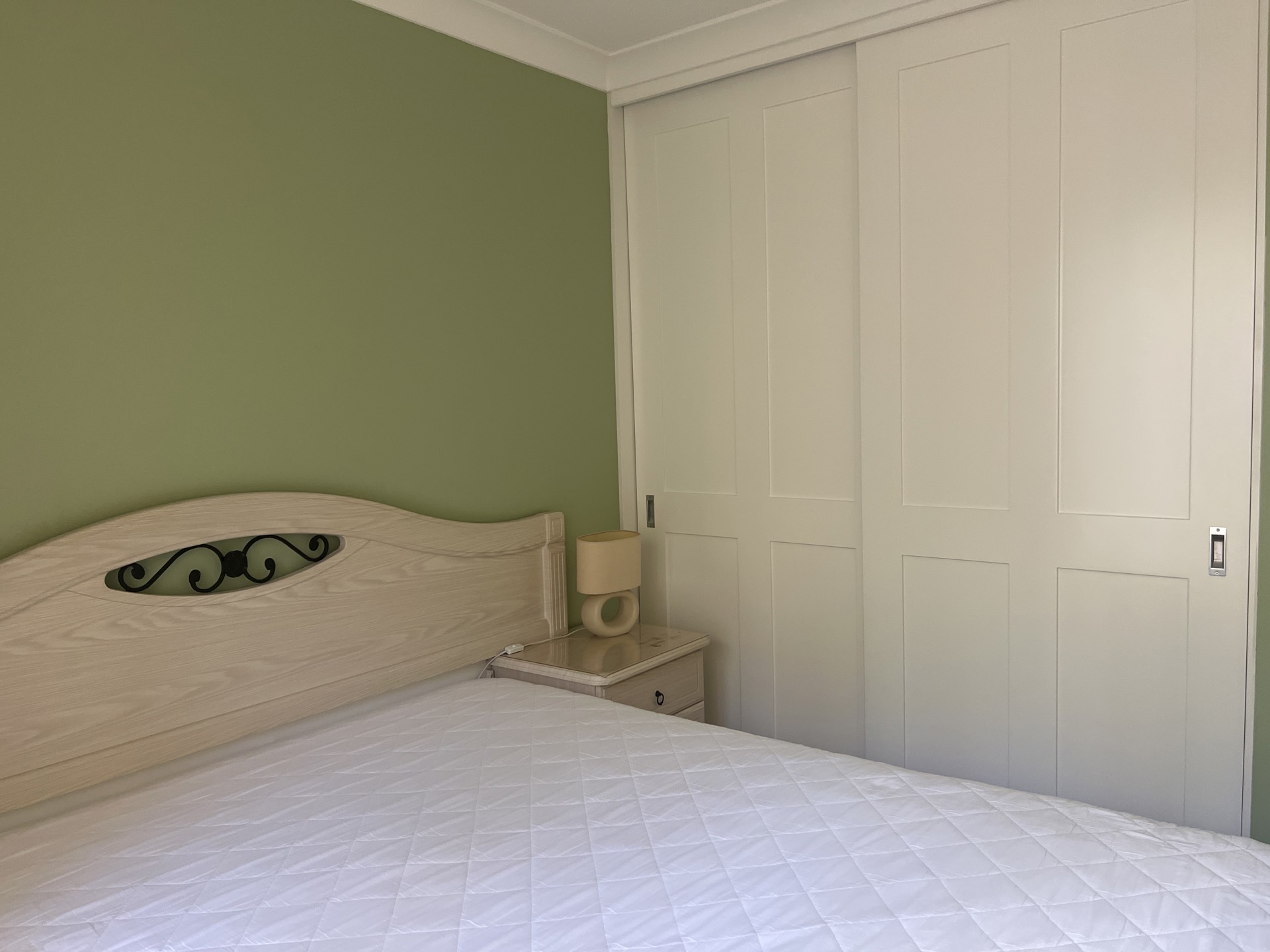 有房出租，一房出租